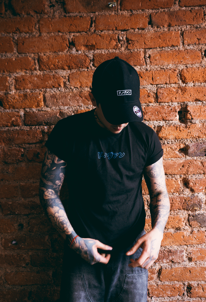 Gorra Anime | Bordado Blanco